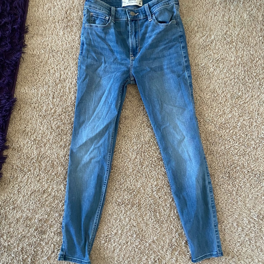 Hollister Women's Medium Wash High Rise 2S Skinny Jeans